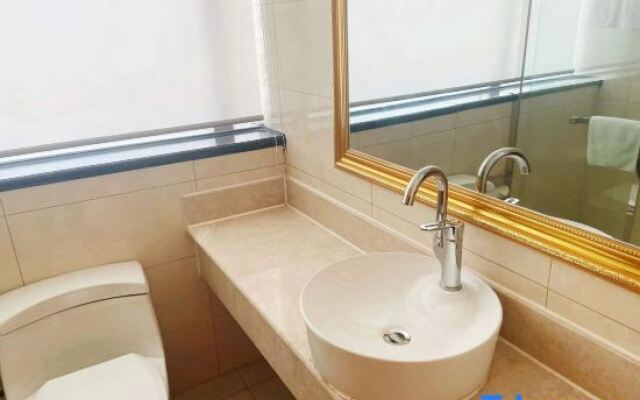Zaozhuang Grand Hospitality Hotel