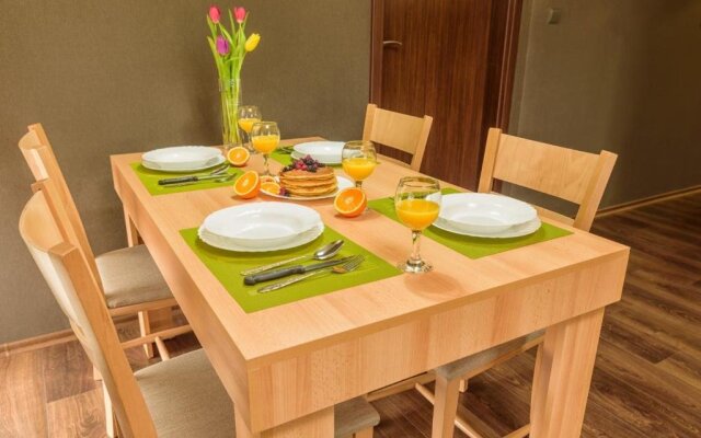 TEIS Apartments