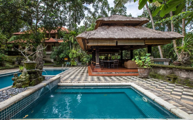 Arma Museum & Resort