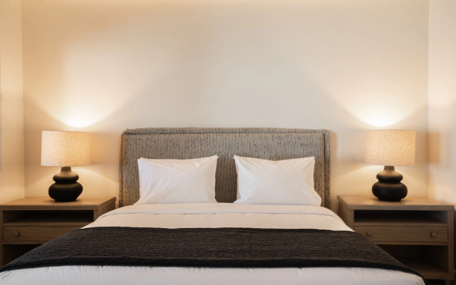 NĒRO Light-Filled Suites
