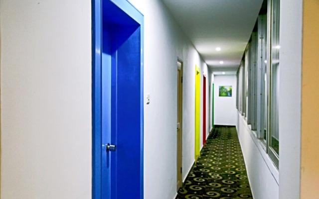 Lakeside Hostel