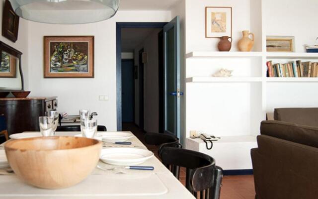 At303 Botigues de Mar