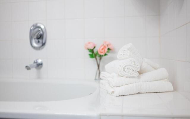 Beautiful apartment in Vienna's heart 18