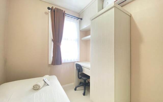 Cozy and Minimalist 2BR Apartment at Parahyangan Residence