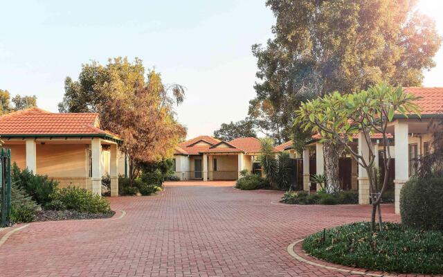 Novotel Swan Valley Vines Resort