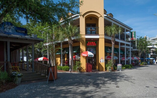 Sandestin Market Street