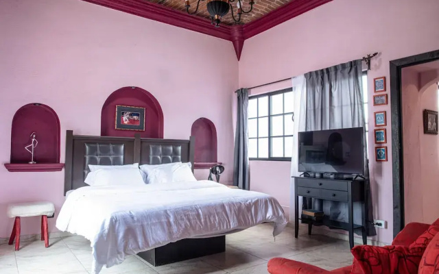 Centro 4Bed Home on Stirling Dickinson