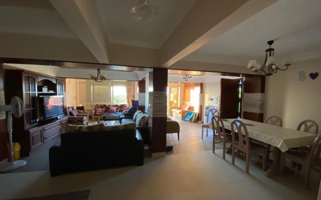 Villa Omraa El Behar