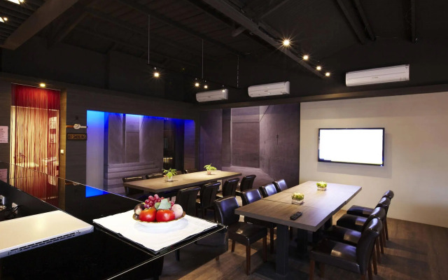 Main Inn Taipei