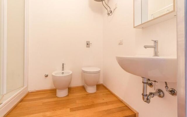 Alessia's Flat - L'8 e Mezzo