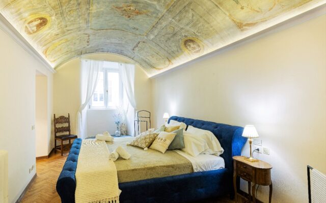 Historic Apt - Wifi - Ac - Top Location - Walk Everywhere