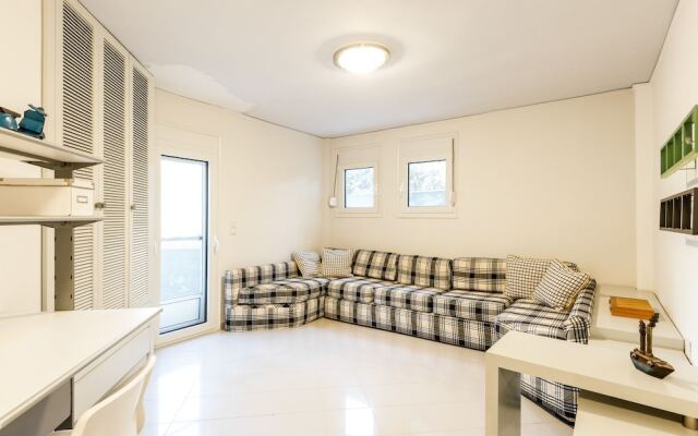 Villa Azzuro by JJ Hospitality