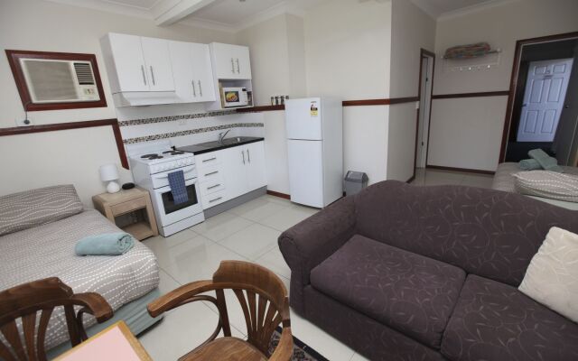 Across Country Motel and Serviced Apartments