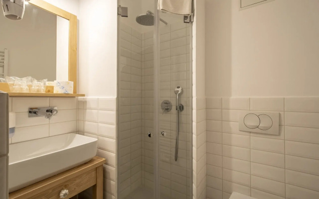 Apartment House Berghi II