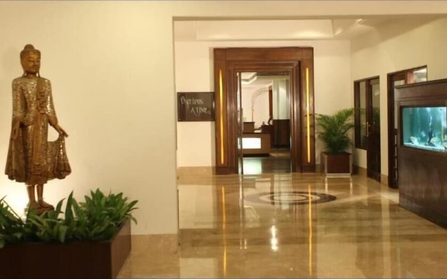 Hotel Green Park Hyderabad