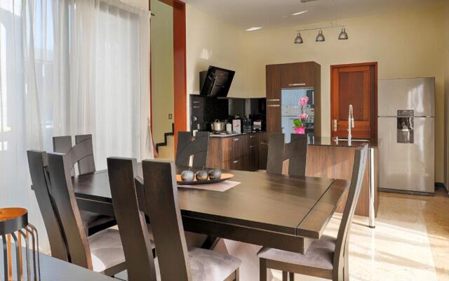 Villa Isis à L Entre-Deux avec piscine pour 7 personnes