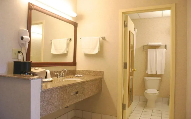 Raritan Hotel