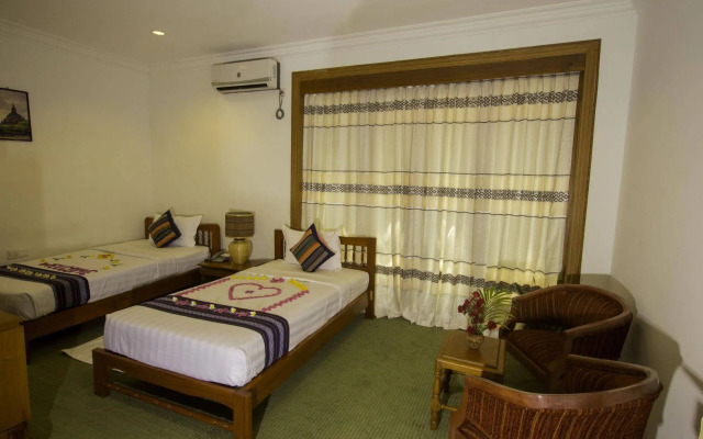 Raza Gyo Hotel