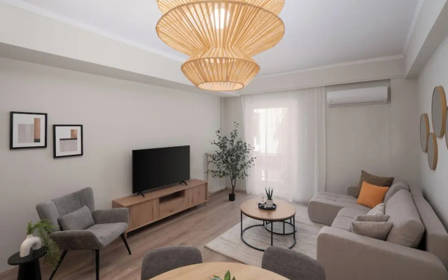 Classic Apartment in Piraeus, walk to Zeas Marina