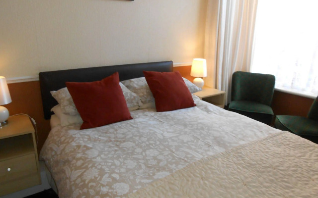 Shirley Heights Hotel