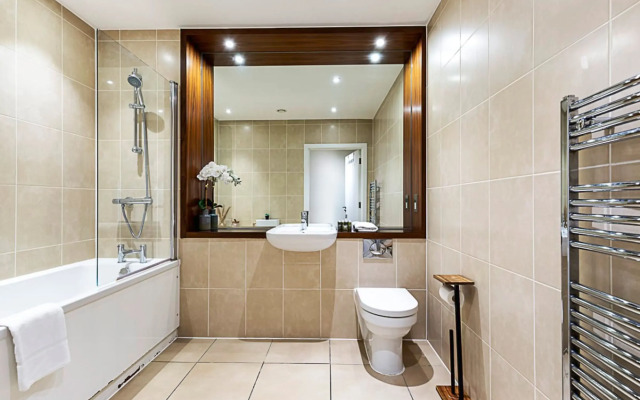 Vibrant London Canal Apartment