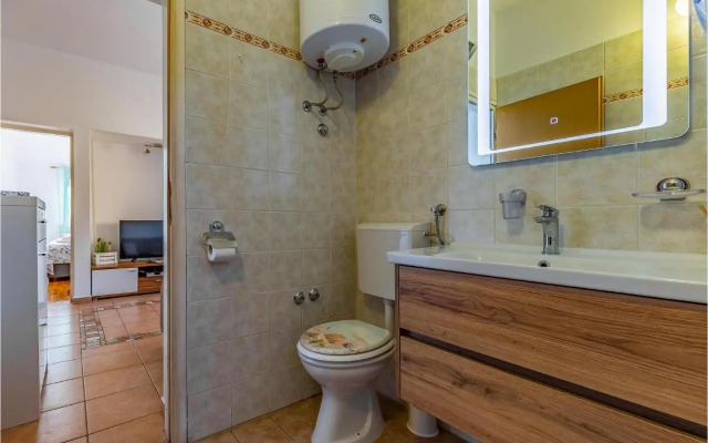 Apartment Banjole with Sea View 201