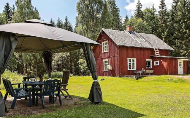 6 Person Holiday Home in Årjäng