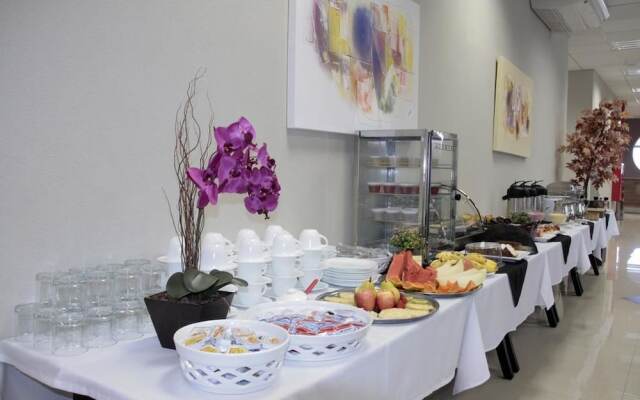 Onix Inn Hotel Cravinhos