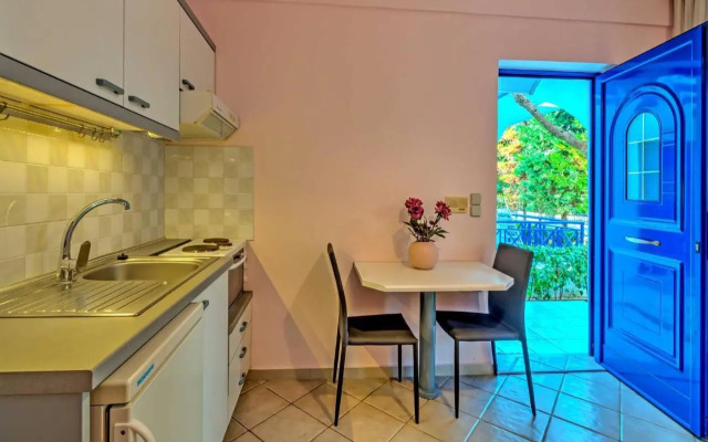 BBQ-Backyard -of Amoudara-Full Kitchen-Parking-4
