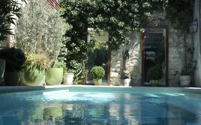 Hotel Pagy De Valbonne