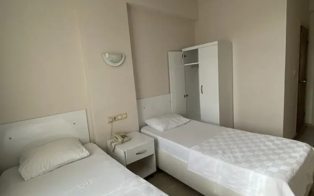Gunes Hotel