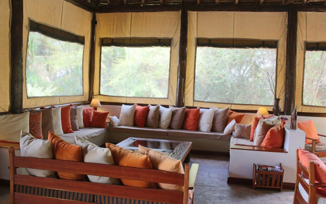 Ziwa Bush Lodge