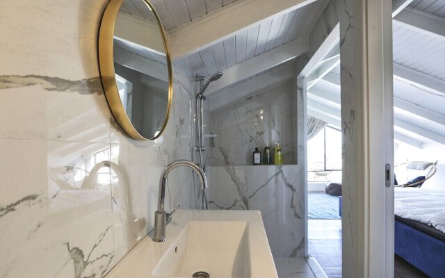 Casa Archie Luxury Suites