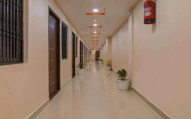 Itsy Hotels Kashi Grand, BHU