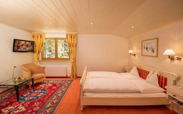 Отель Kristberg