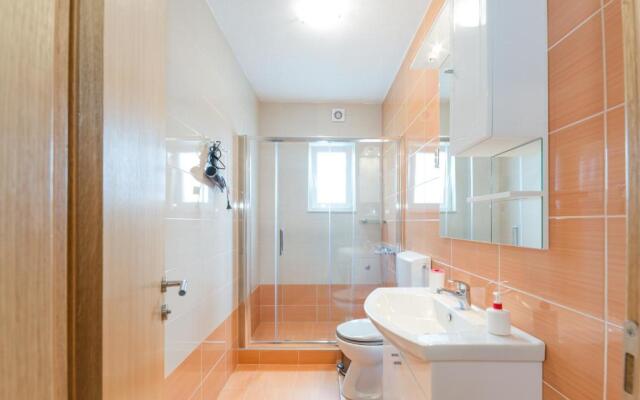Apartments Brekalo