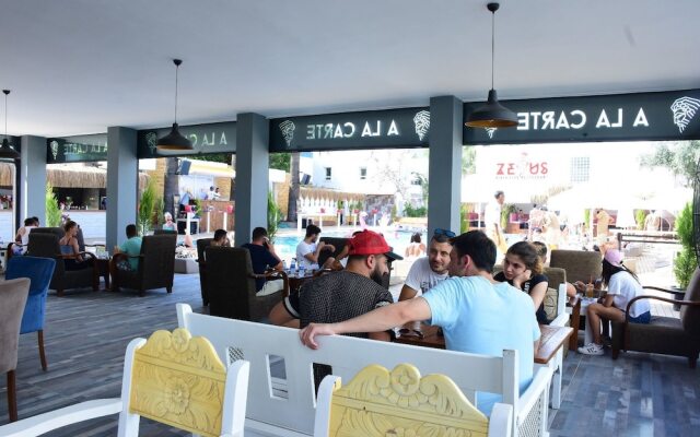 Ladonia Hotels Leo Beach Resort