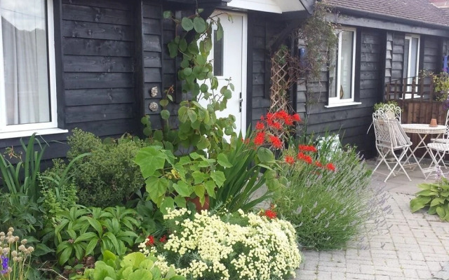 Stable Oak Cottages