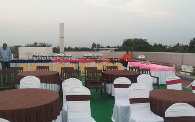 Hotel Le Ruchi the Prince