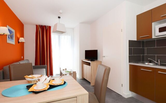 Modern apartment with a balcony located 600m. from the beach