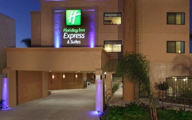 Holiday Inn Express Hotel & Suites Woodland Hills, an IHG Hotel