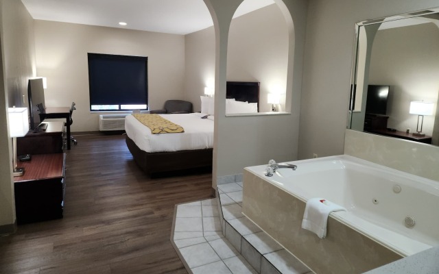 Baymont by Wyndham Houston Brookhollow