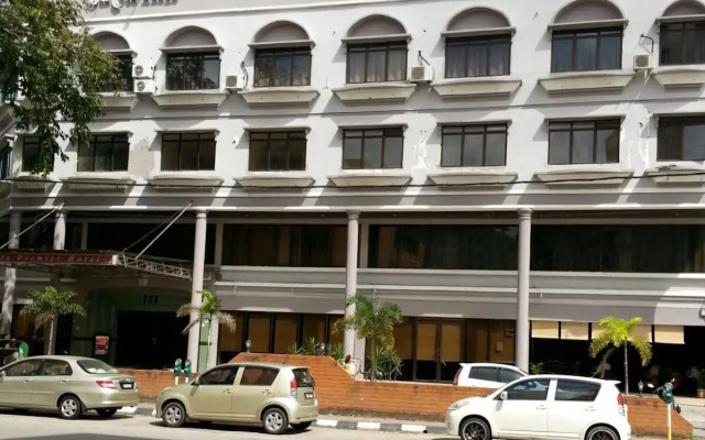 Juita Premier Hotel