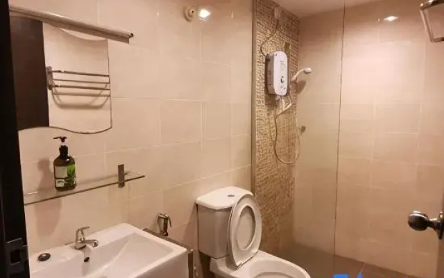Spacious & Homey Apartment at Marina Island by JoMy Homestay