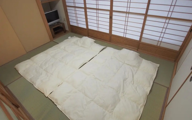 New Okazaki House for 6