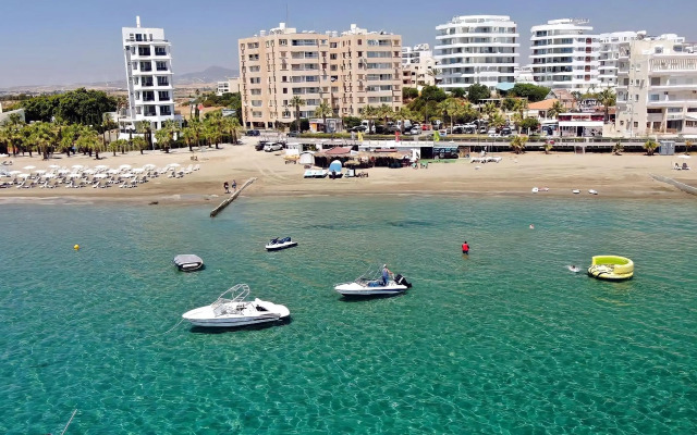 The Ciao Stelio Deluxe Hotel - Adults Only