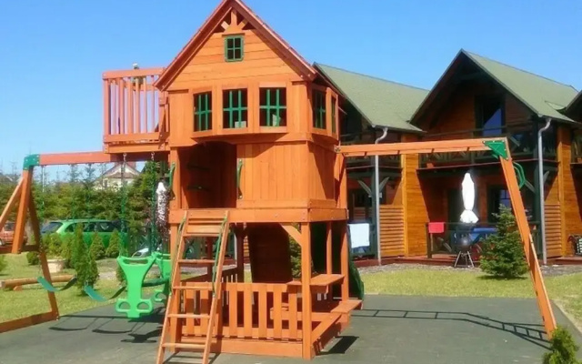 Holiday Homes With Terraces, Close to the Beach