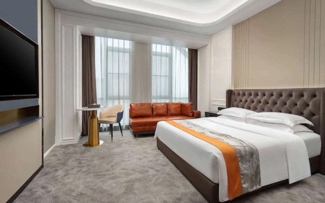 Ramada By Wyndham Yichang Riverside