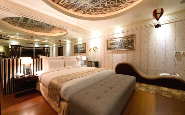 Eden Exoticism Planet Hotel