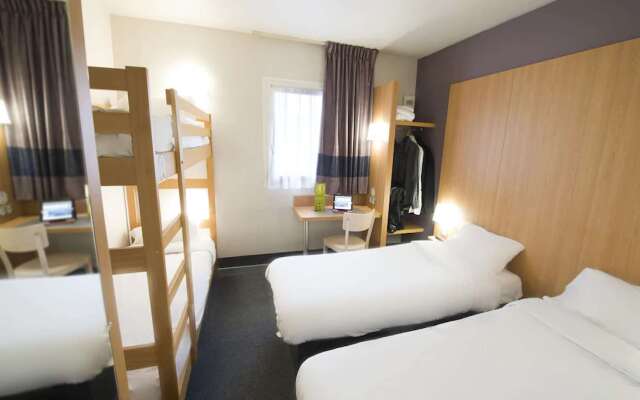 Kyriad Direct Clermont Ferrand Nord - Gerzat